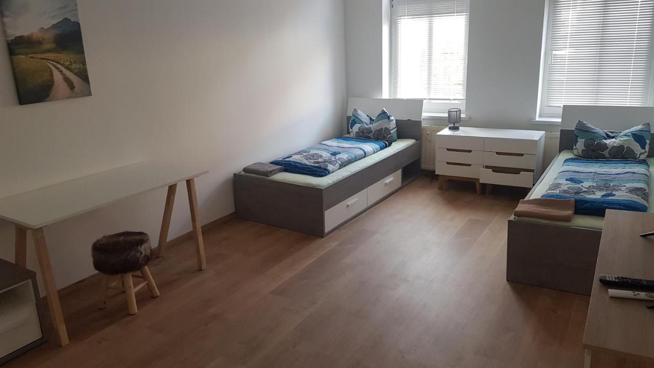 Rockys Ferienwohnung Mitte Markkleeberg Exteriör bild